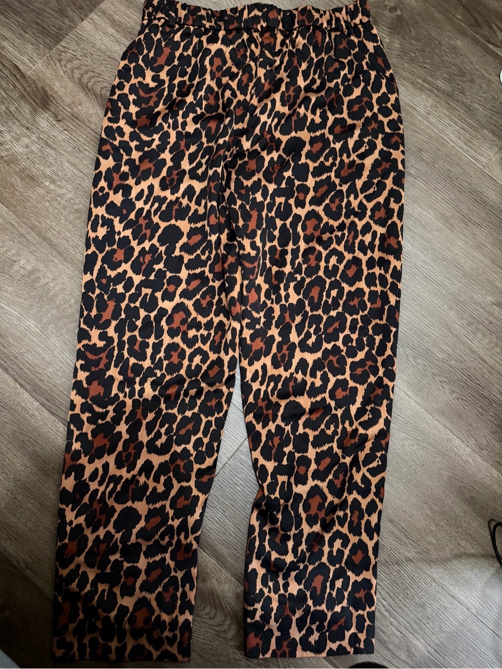 J. Crew dress pants size 6 cheetah print.